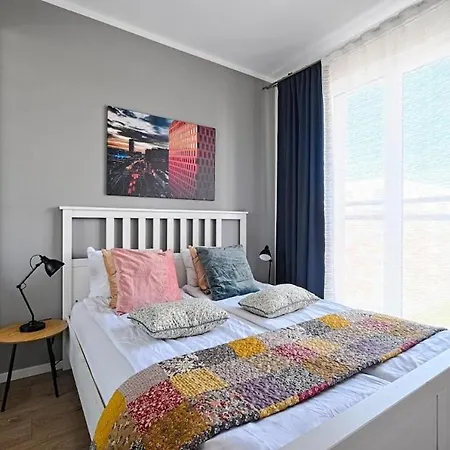 Urban Nest & Dluga Grobla Apartment